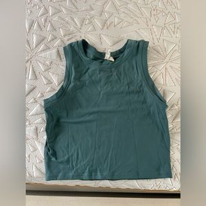 Paragon crop top, barely worn, size small, teal color.